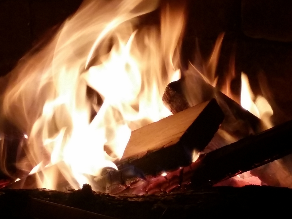 Hire a fire pit in Northumberland